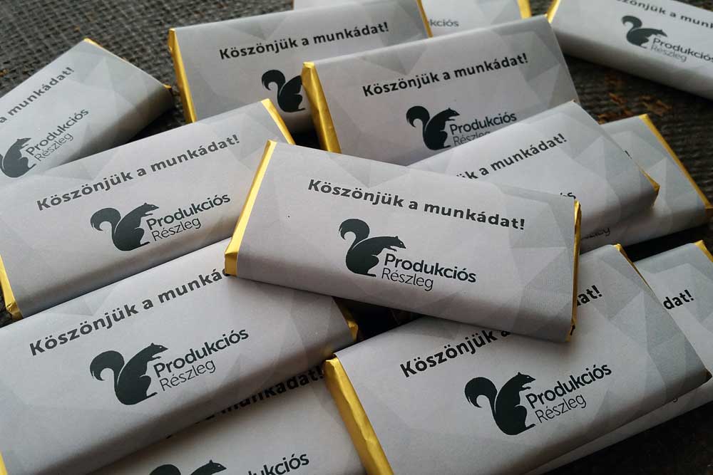 emblémázott csokoládé, köszönetajándék, céges csoki